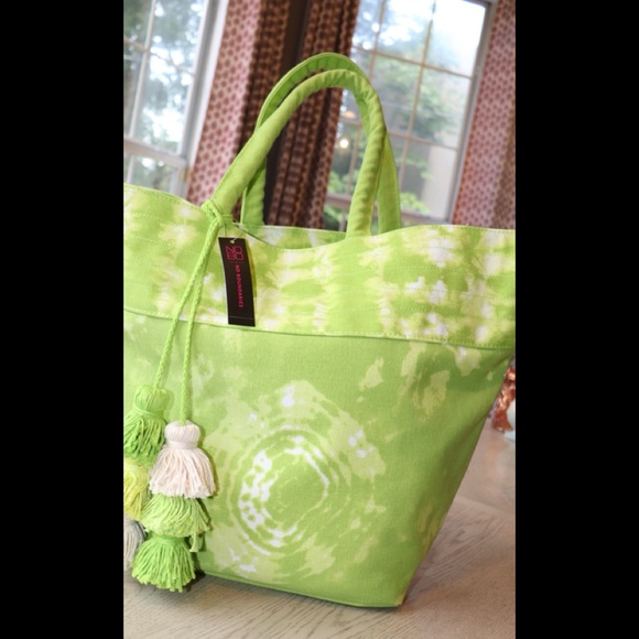 NO BOUNDARIES GREEN/WHITE CANVAS TOTE - Picture 7 of 9